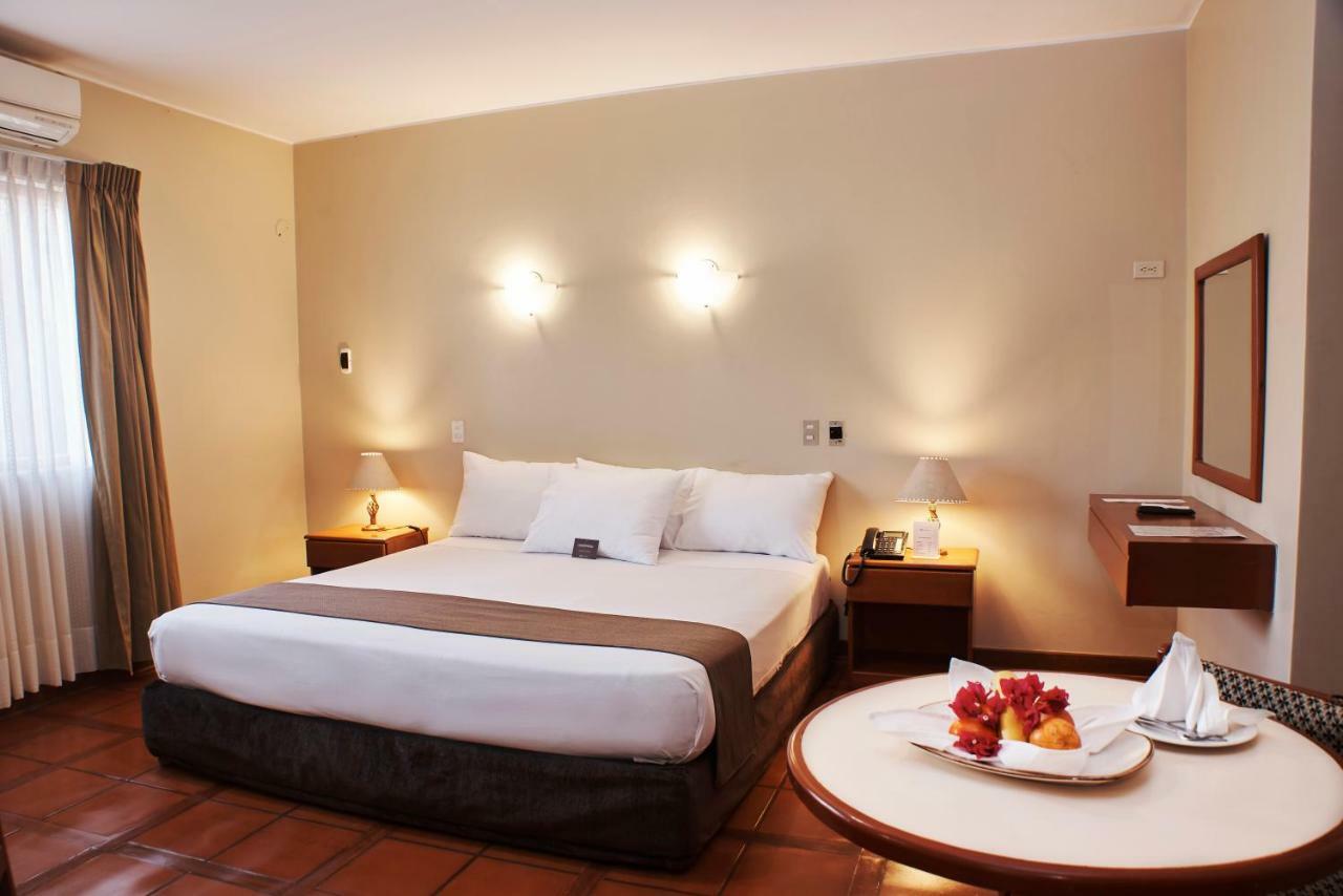 Dm Hoteles Nasca Наска Екстериор снимка
